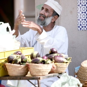 Vendor, Nizwa, Oman, photo courtesy of Elite Tourism, Oman